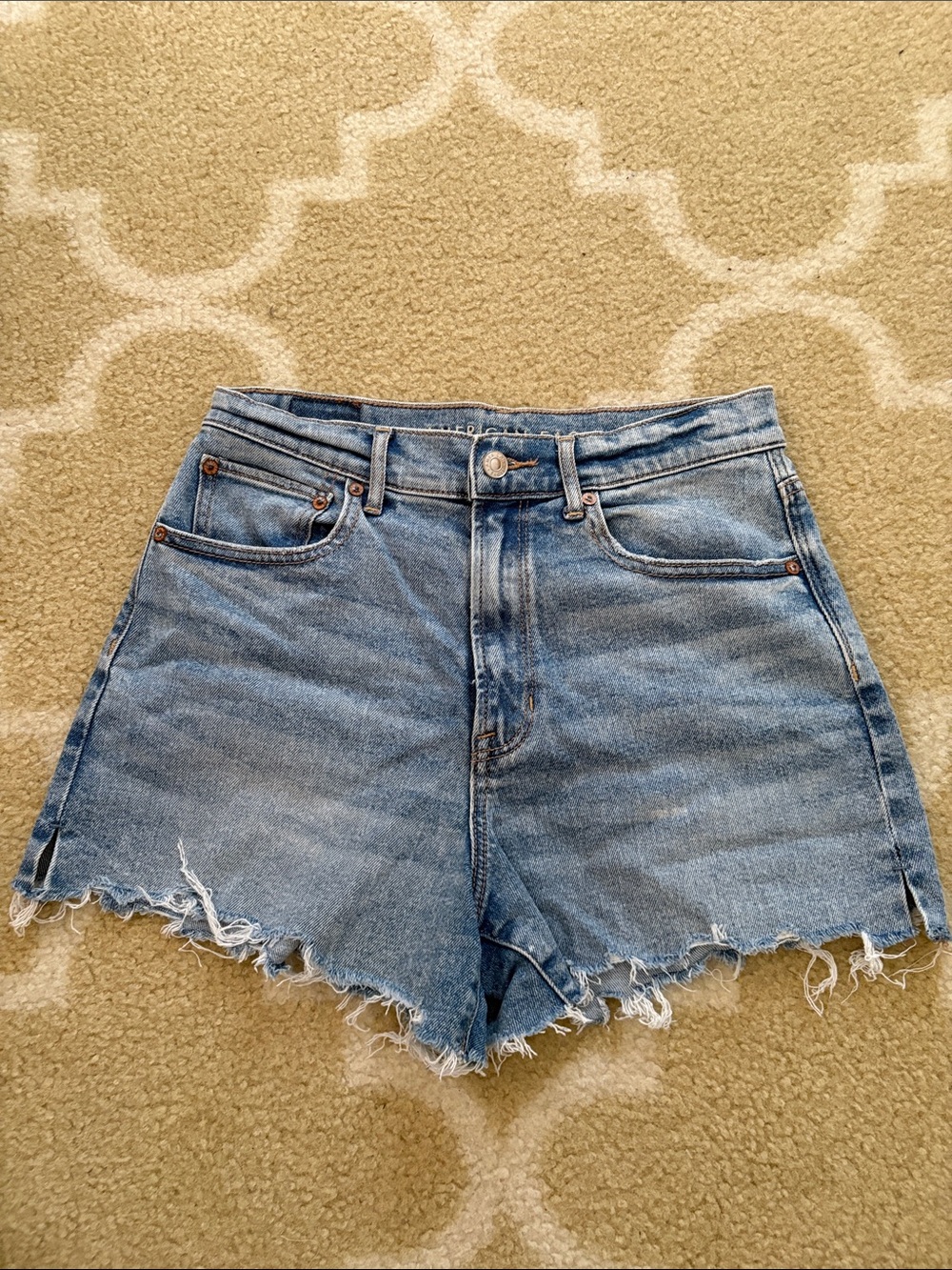 American Eagle Highest Rise 90’s Boyfriend Short